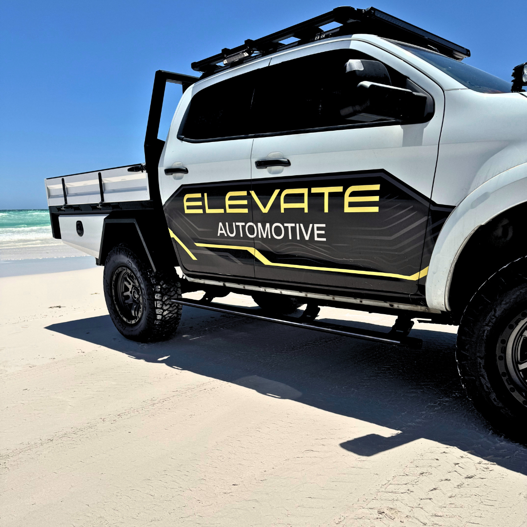 Dmax Electric Side Steps