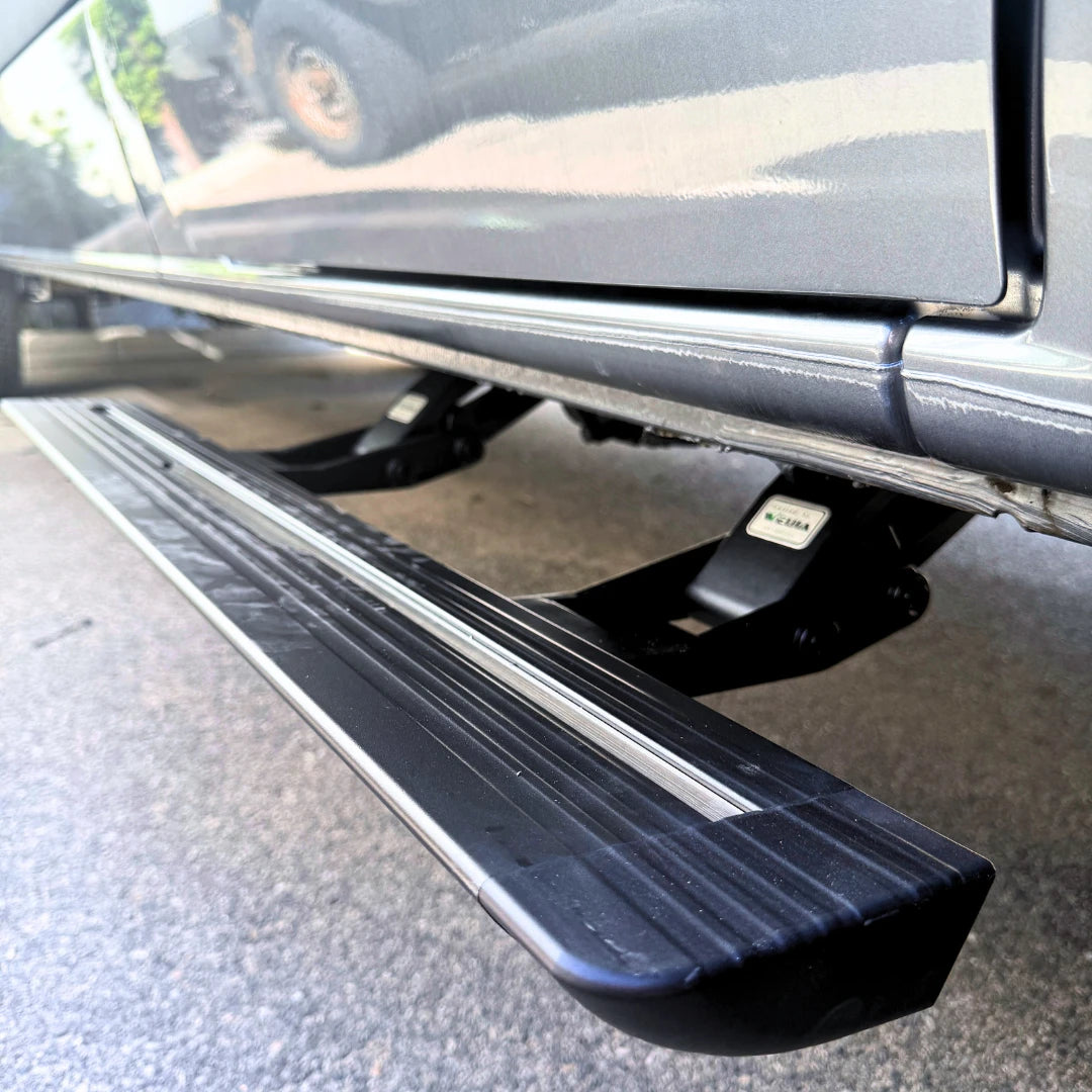 Mercedes Benz Sprinter Electric Side Steps – view 4