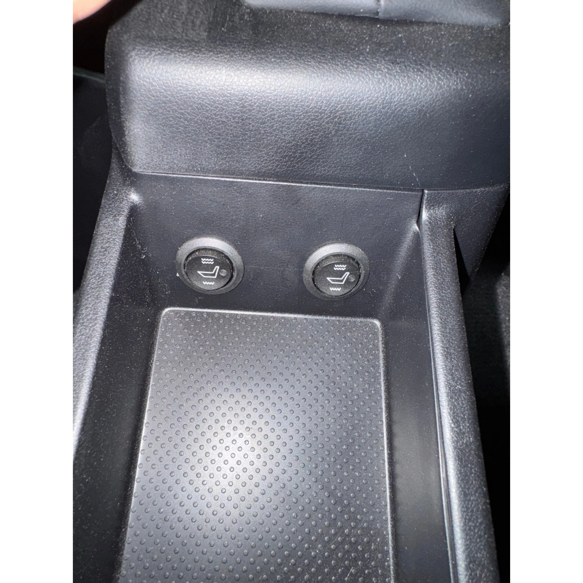 Scheelmann Traveller Seat with heated seats switches