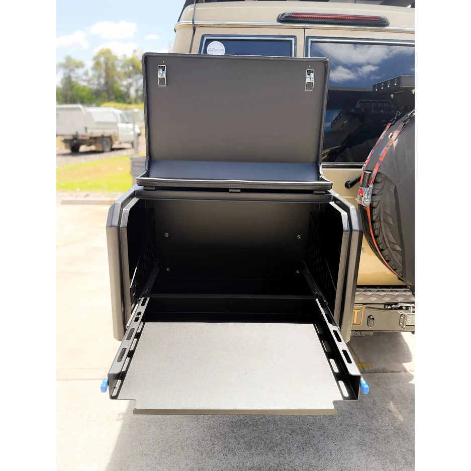 Thorburns BBQ 2.0 Accessory on a troopy
