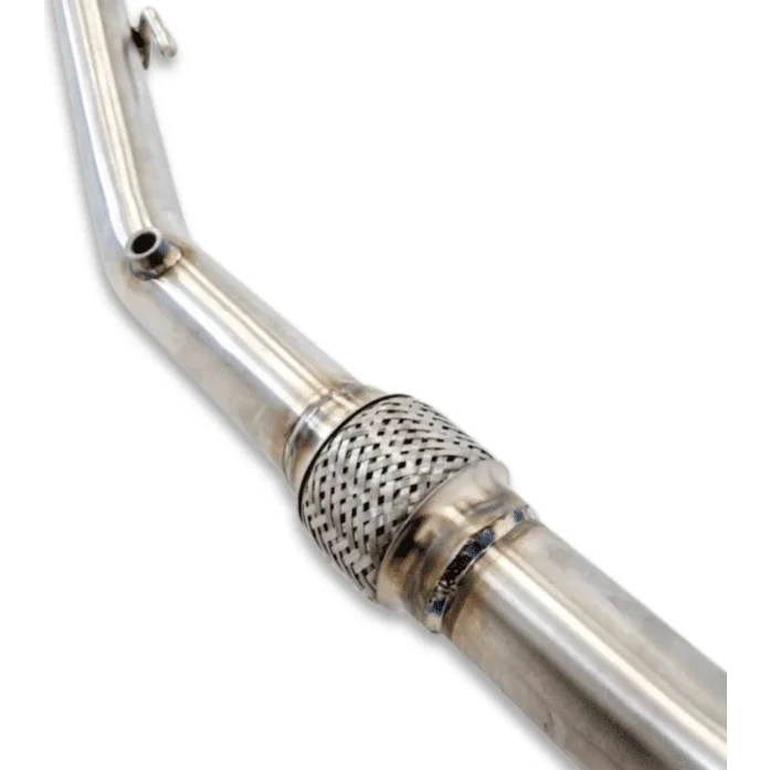 Close-up of a metallic exhaust pipe with a textured end cap on a white background – Torqit 2.5″ Performance Exhaust for 1.5L Suzuki Jimny 04/2019+