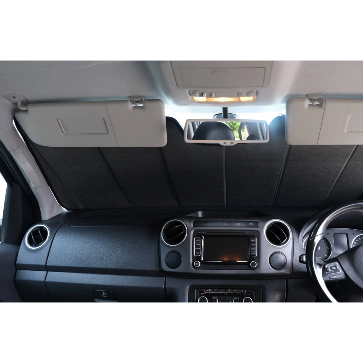 Volkswagen Amarok 1st Generation Front Windscreen Sun Shade (2010-2023) – view 4