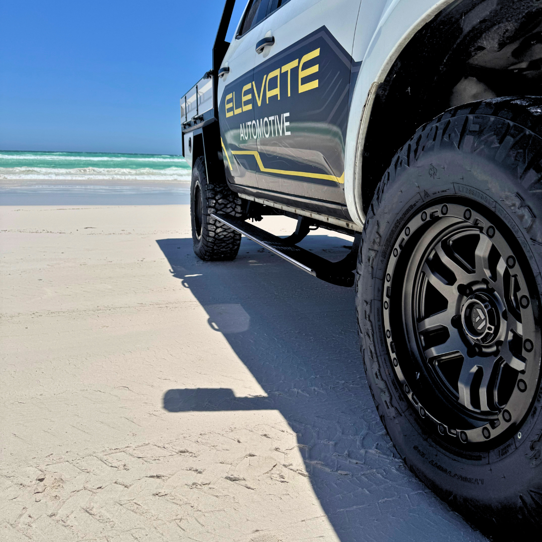 Isuzu Dmax RG 2020-Onwards Electric Side Steps with LED Light