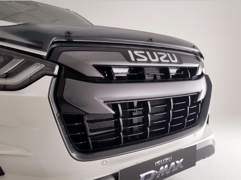 Isuzu Roof Mount