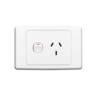 Clipsal 2000 Series Single GPO Double Pole Horizontal 250V 10A White