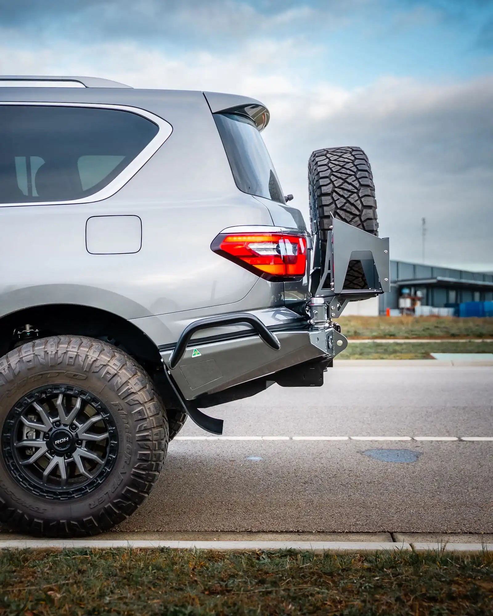 side view of TCC Y62 Patrol Rear Bar