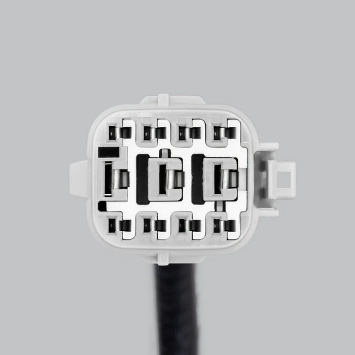 Altiq Toyota Landcruiser 200 series (2016+) - high beam piggy back adaptor
