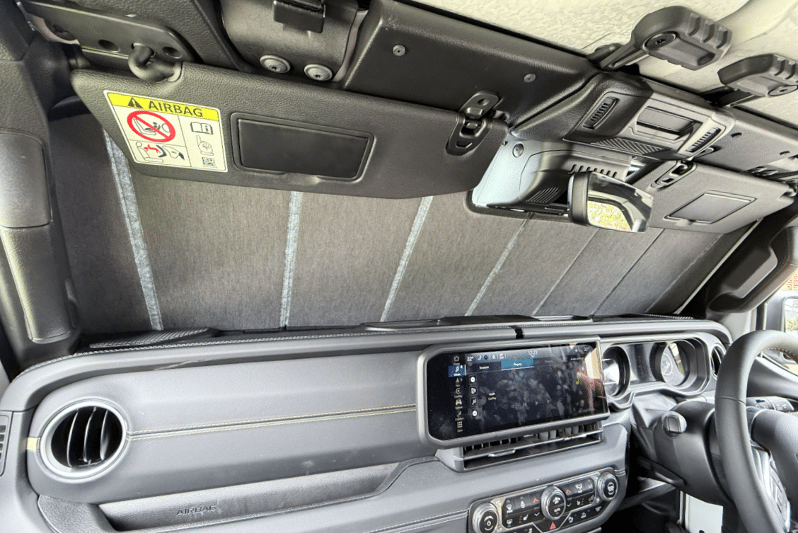 Jeep Gladiator/Wrangler Front Windscreen Sun Shade (JT/JL; 2018+)