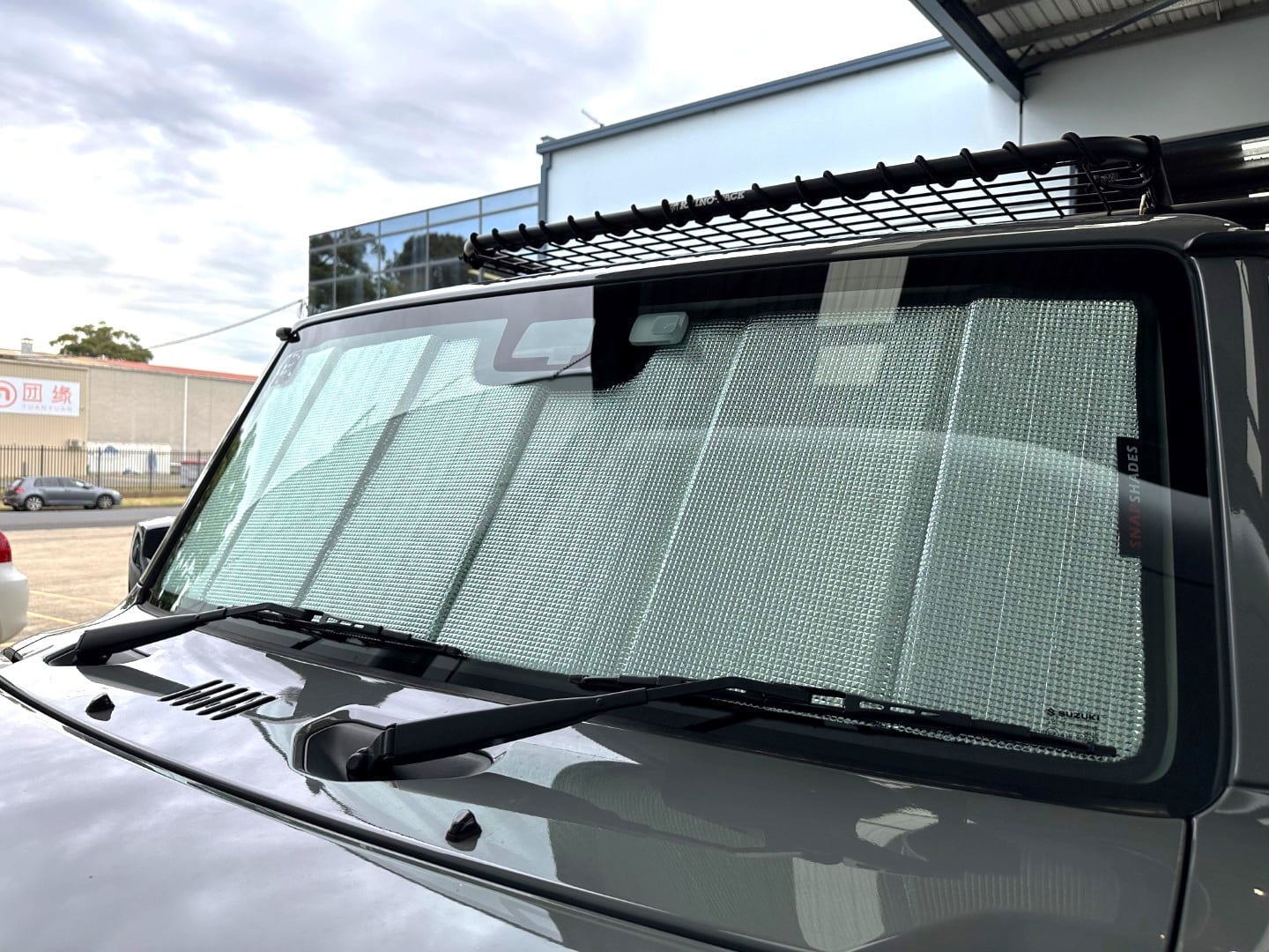 Suzuki Jimny/Jimny XL 4th Generation Front Windscreen Sun Shade 2018+