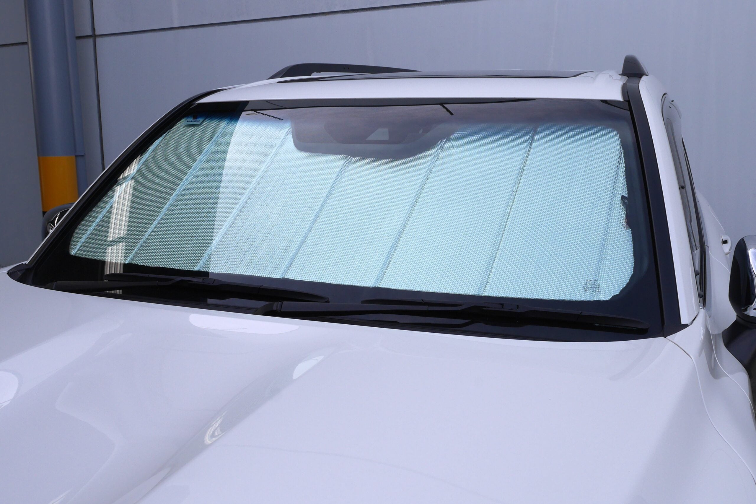Toyota LandCruiser 300 Series / Lexus LX Front Windscreen Sun Shade (J300/J310 2021+)