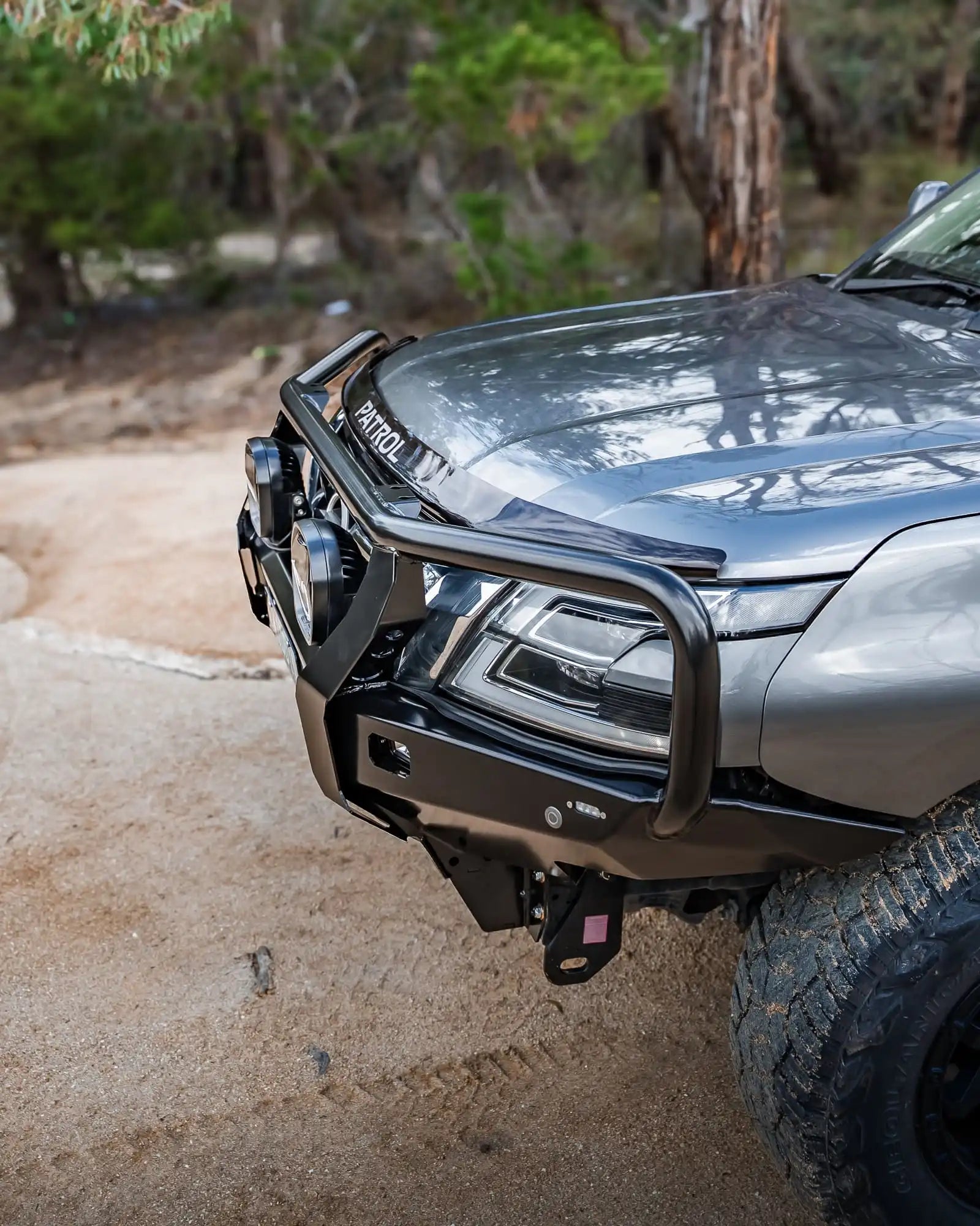 side view of the TCC Y62 Patrol S5 Bull Bar