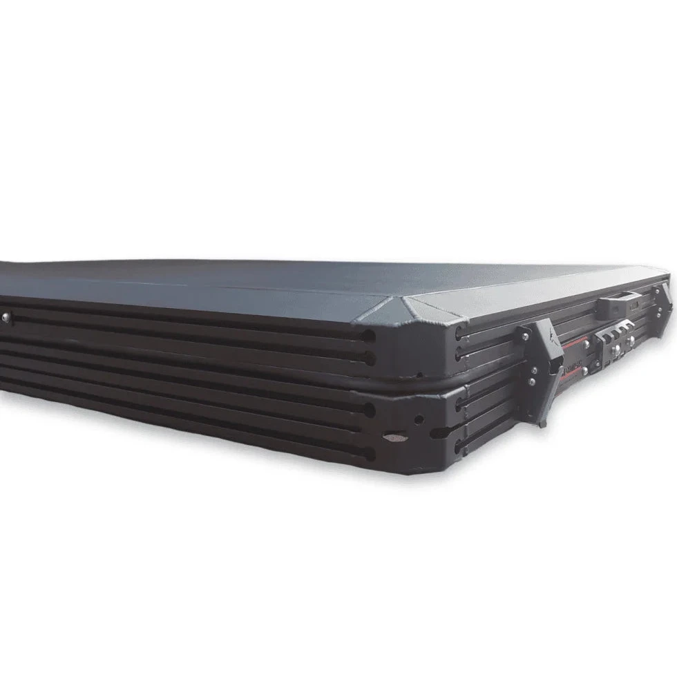 Bush Company LX27 Lightweight Clamshell Rooftop Tent closed