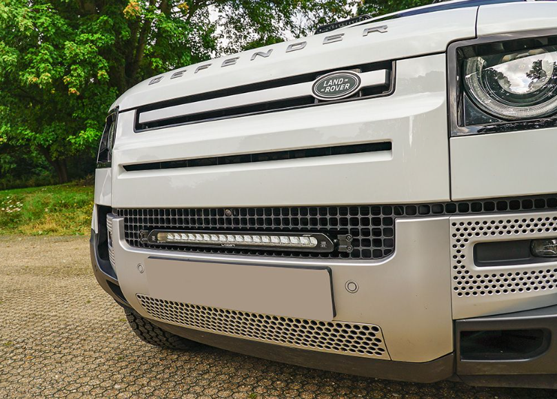 Land Rover Grille Mount