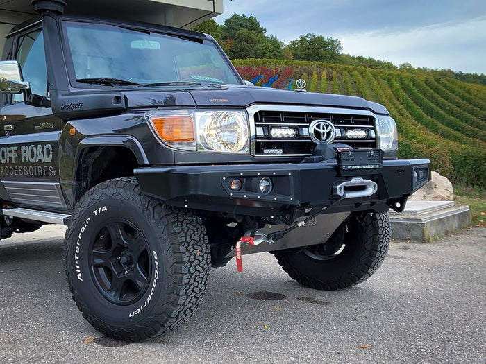 Lazerlamps Toyota Landcruiser LC70 Series - Grille Mount Kit ST4 Evolution