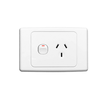 Clipsal 2000 Series Single GPO Double Pole Horizontal 250V 10A White