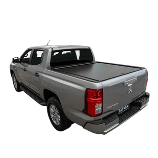 HSP Electric Roller Cover on a grey Mitsubishi Triton MV