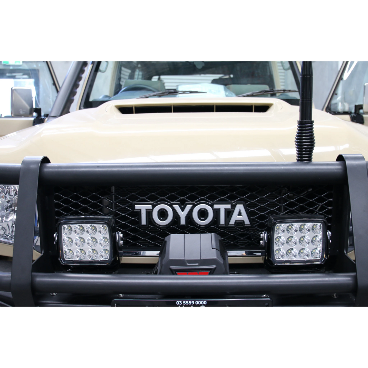 Hella Roklume 380N 12V Driving Light / Auxiliary Lamp (Single) – view 4