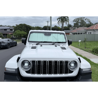 Jeep Gladiator/Wrangler Front Windscreen Sun Shade (JT/JL; 2018+) – view 3