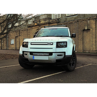 Lazer Lamps Defender integrated lighting kit, vehicle fitted