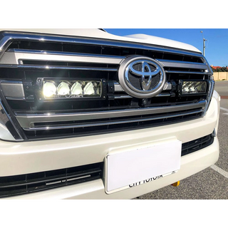 Lazer Lamps Grille Kit – Toyota Land Cruiser 200 Series (2015–2021)