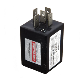 Redarc CR1224L chopper relay, side profile on a neutral background. Standard 5-pin automotive relay body with Redarc branding on the top face. 81 by 31 by 30mm with any-angle mounting