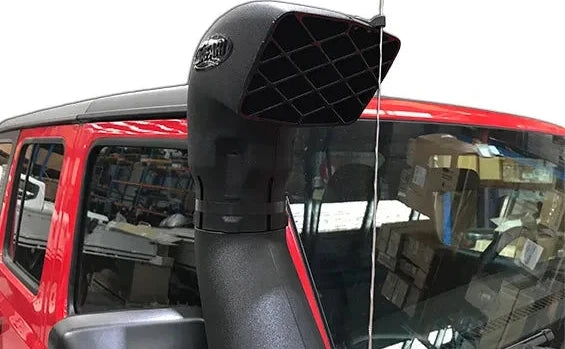 Safari V-Spec snorkel air ram fitted to a Jeep Wrangler JL