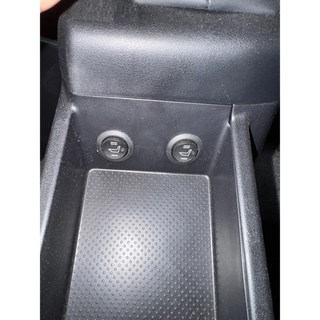 Scheelmann Traveller Seat with heated seats switches