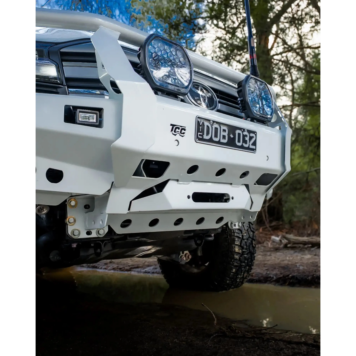close up of the TCC 300 Series Bull Bar