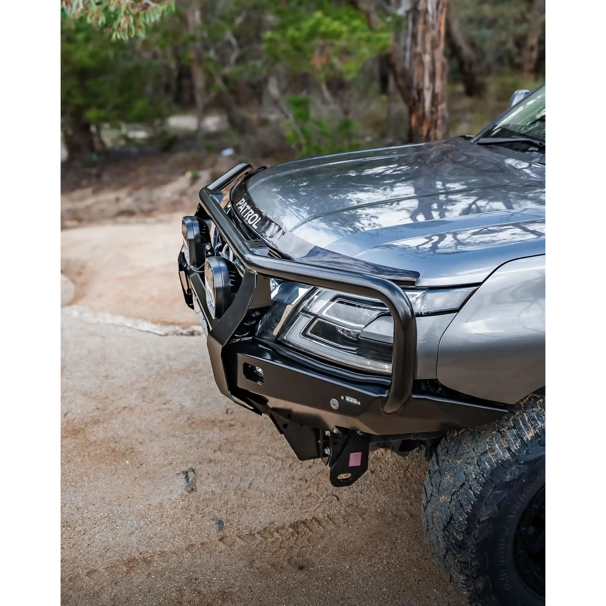 side view of the TCC Y62 Patrol S5 Bull Bar