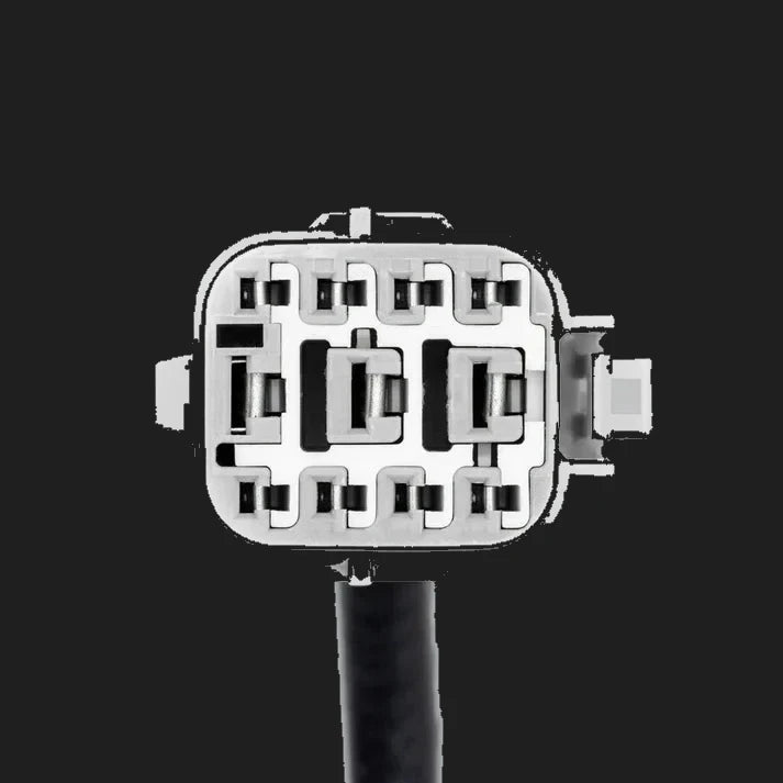 ALTIQ™ Toyota LandCruiser 200 Series (2016+) High Beam Piggy Back Adaptor