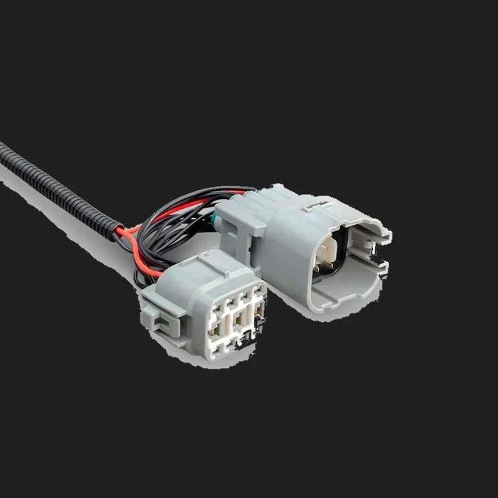ALTIQ™ Toyota LandCruiser 200 Series (2016+) High Beam Piggy Back Adaptor
