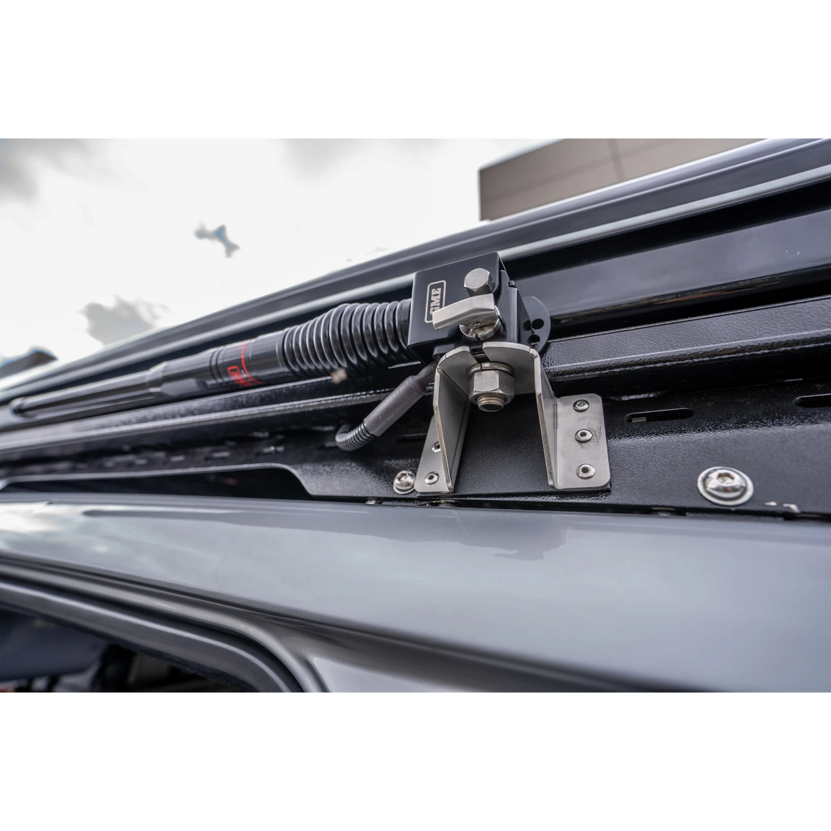 Toyota Landcruiser 78 series Troop Carrier Alu Innovations Roof Conversion Aerial mount – view 4