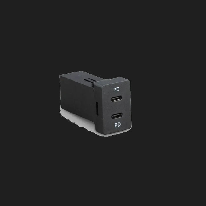 Toyota Dual USB-C Fast Charger — 21×32mm Fascia Fit