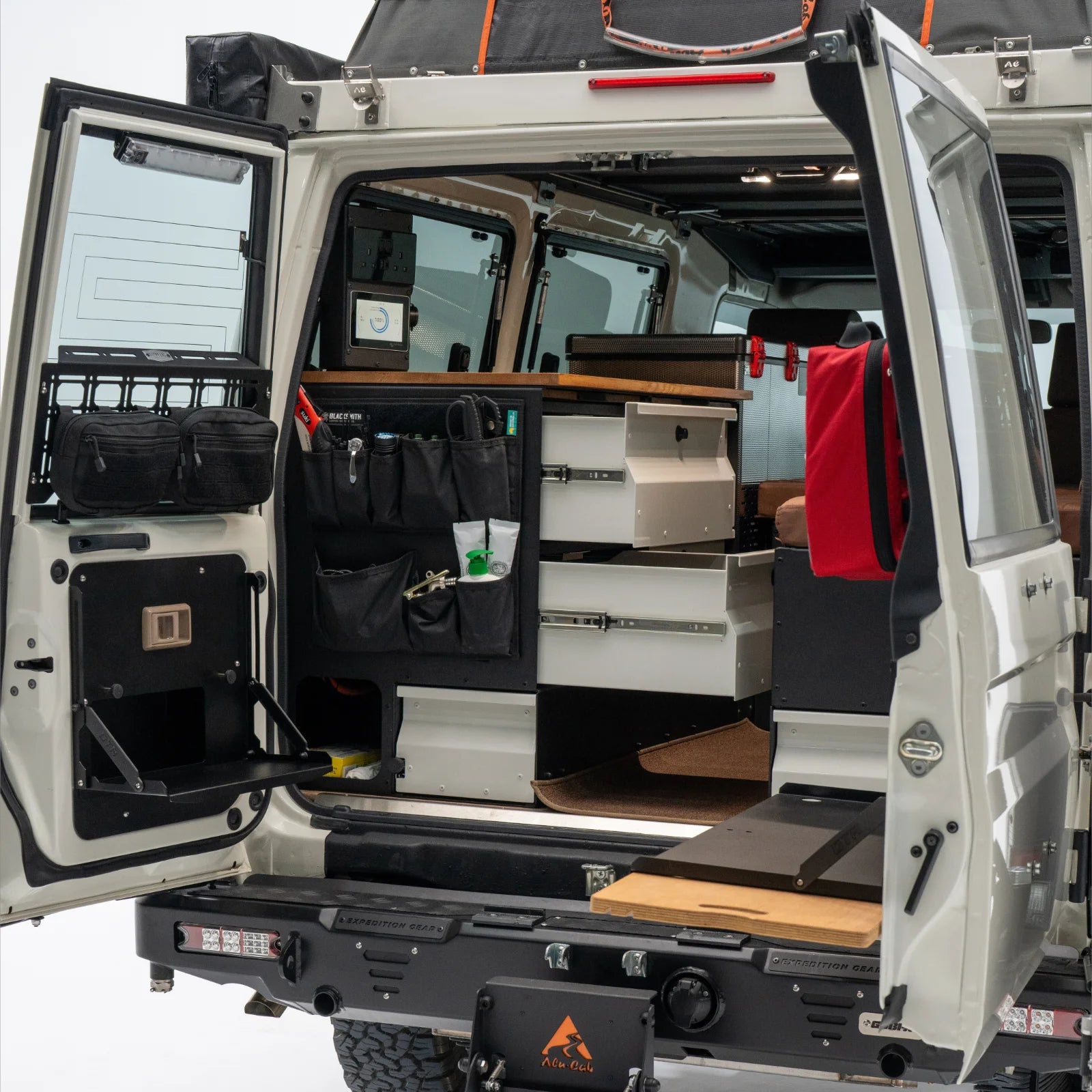 Toyota LandCruiser 78 Series Troopy Interior Kit – view 2