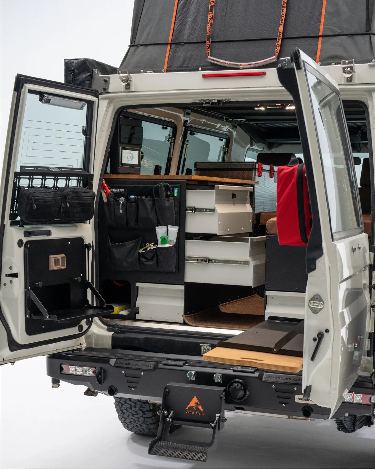 Toyota LandCruiser 78 Series Troopy Interior Kit – view 2