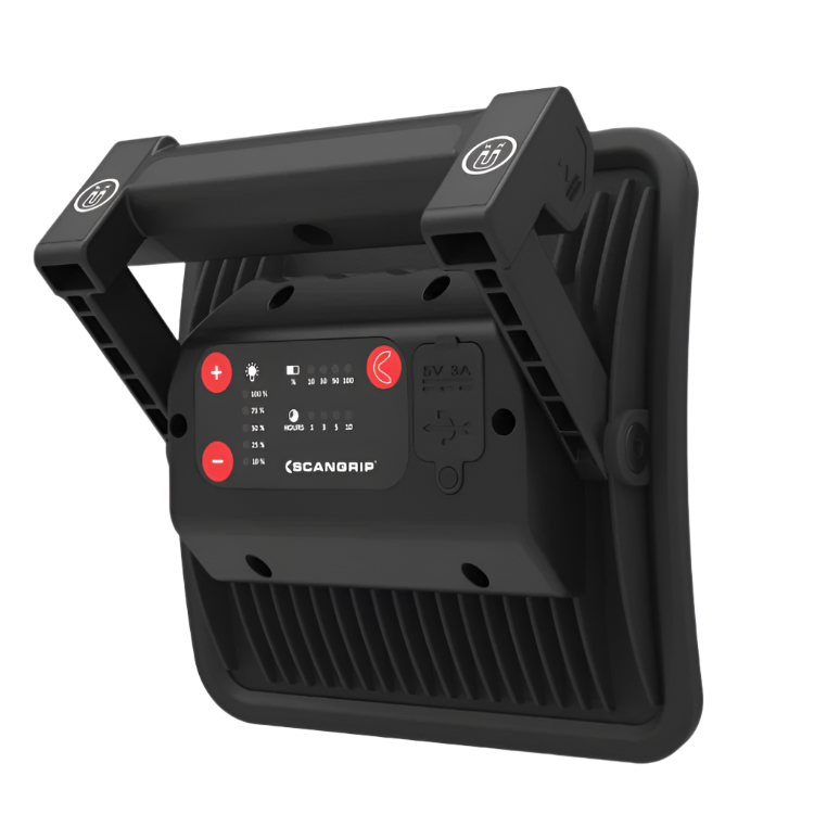 The NOVA R is a rechargeable LED floodlight is a top choice with 2000 Lumens | Perth Pro Auto 03.5439 03.5456au